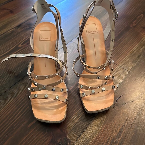 Dolce Vita Marika Studded Stella Wedges Size 10 - Picture 3 of 5